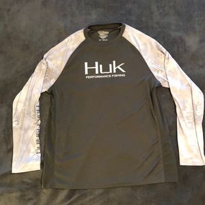 Huk performance fishing shirt